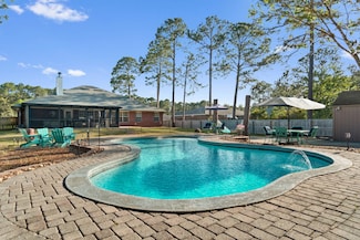 7044 Sawfish St, Navarre, FL 32566