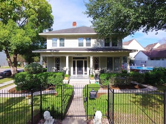 1401 Truxillo St, Houston, TX 77004