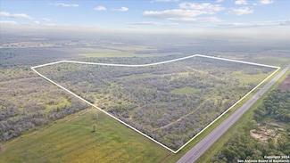 5304 U S Highway 87 E, Stockdale, TX 78160