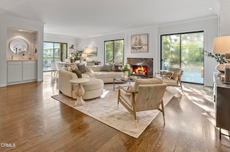 211 S Orange Grove Blvd Unit 5, Pasadena, CA 91105