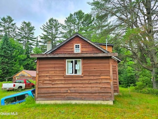 1095 Oregon Plains Rd, Onchiota, NY 12989