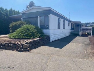 802 N 40th Ave Unit 62, Yakima, WA 98908