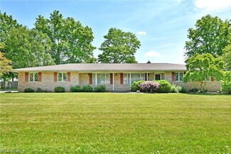 188 S Colonial Dr, Cortland, OH 44410