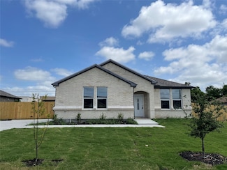 1209 Gannon Ln, Desoto, TX 75115