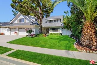 5020 Dantes View Dr, Agoura Hills, CA 91301