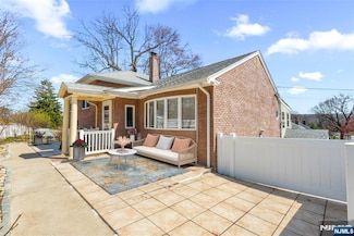 134 Cedar Grove Pkwy, Cedar Grove, NJ 07009