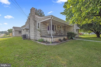 600 10th St, Shenandoah, VA 22849