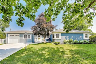 1524 Robinhood Ln, La Grange Park, IL 60526