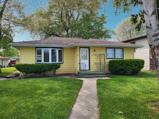 1718 Gilboa Ave, Zion, IL 60099