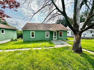 306 Main Ave, Aledo, IL 61231