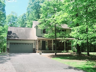 12929 Lakeland Dr, Hesston, PA 16647
