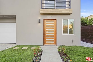 2125 S Rimpau Blvd, Los Angeles, CA 90016