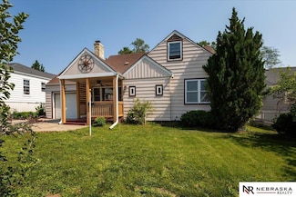 5046 Pinkney St, Omaha, NE 68104