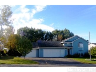 800 Haywood Dr, Howard Lake, MN 55349