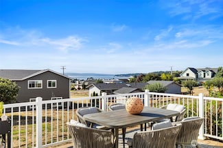 37551 Buck Rd NE, Hansville, WA 98340