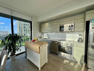 121 NE 34th St Unit 1116, Miami, FL 33137