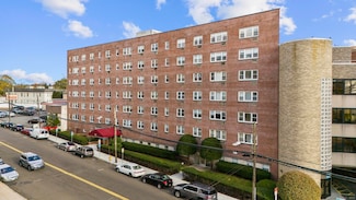 125 Prospect St Unit 4I, Stamford, CT 06901