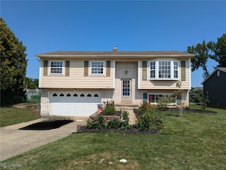 36501 Spindrift Dr, Eastlake, OH 44095