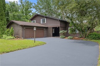 4302 Cinnamon Path, Liverpool, NY 13090