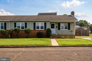 324 Harrison St, Riverside, NJ 08075