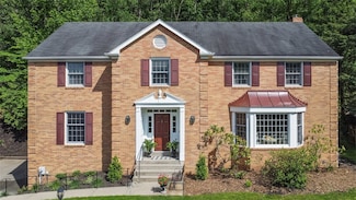 609 Twin Pine Rd, Pittsburgh, PA 15215