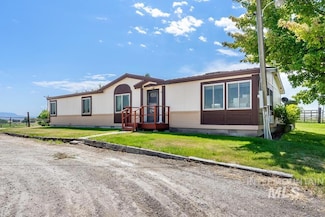 5655 SE 4th Ave, New Plymouth, ID 83655