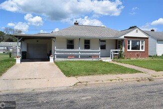 26 Storms Ct, Fort Madison, IA 52627
