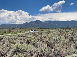 00 Paseo de La Barranca, Rnch de Taos, NM 87557