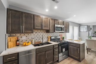 33110 Store St, Burlington, WI 53105