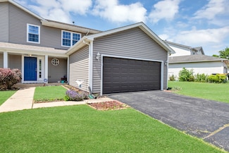 1004 Oak Ridge Dr, Streamwood, IL 60107