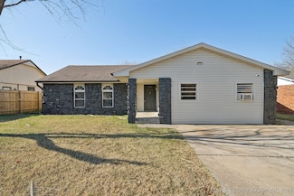 1316 S 123rd Place E, Tulsa, OK 74128