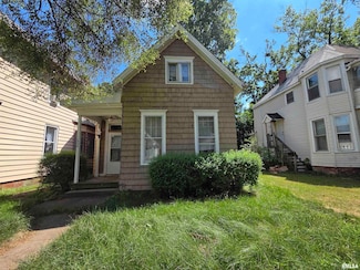 1808 W Fredonia Ave, Peoria, IL 61606