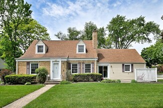 8 S Merrill St, Park Ridge, IL 60068