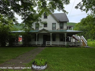 1253 New York 214 Unit 3, Lanesville, NY 12450