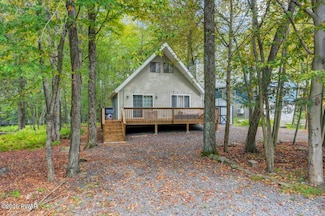 126 Oak Cir, Lake Ariel, PA 18436