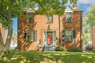 2948 Arlmont Dr, Saint Louis, MO 63121