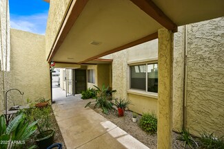 6943 E Earll Dr Unit 5, Scottsdale, AZ 85251