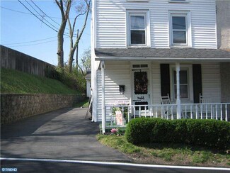 735 Flint Hill Rd, King of Prussia, PA 19406