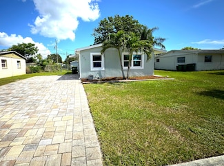 230 Crown Blvd, Melbourne, FL 32901