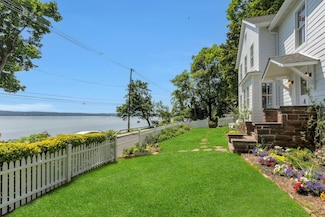 115 River Rd, Nyack, NY 10960