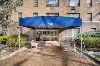 119 E Hartsdale Ave Unit 4B, Hartsdale, NY 10530