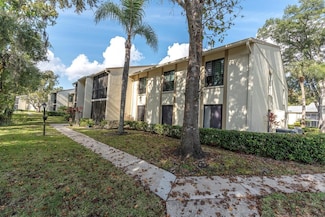3114 Lake Pine Way Unit B2, Tarpon Springs, FL 34688