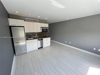 641 Espanola Way Unit 27, Miami Beach, FL 33139