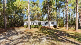 215 Kellam Dr, Lillington, NC 27546