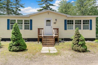 37 Sunset Blvd, Acton, ME 04001