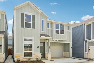 582 Morning Tide Ln, Kemah, TX 77565