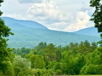 5 McGary Hill Rd, Lancaster, NH 03584