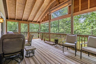 17 Doris Ln, Parsonsfield, ME 04047