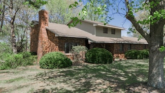 713 S Highway J, Stockton, MO 65785