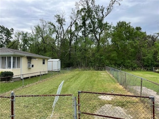 206 Clement St, New Sarpy, LA 70047